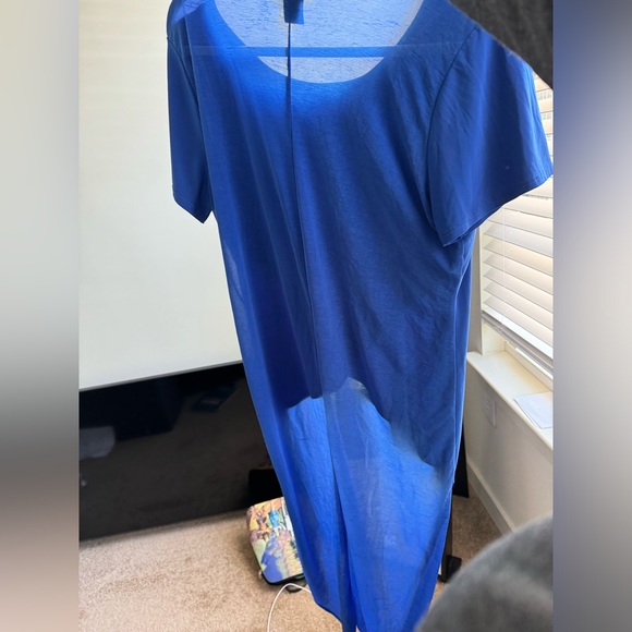 Blue runner top - Picture 3 of 3